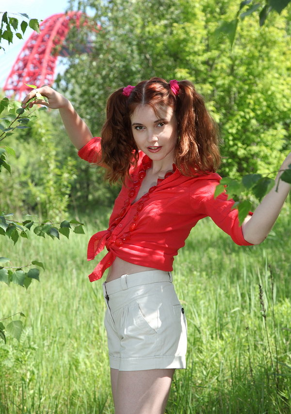 Дина, 22 года, 0 размер груди